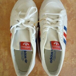 NEW Adidas NIZZA canvas shoes with blue and red stripes size 4.5